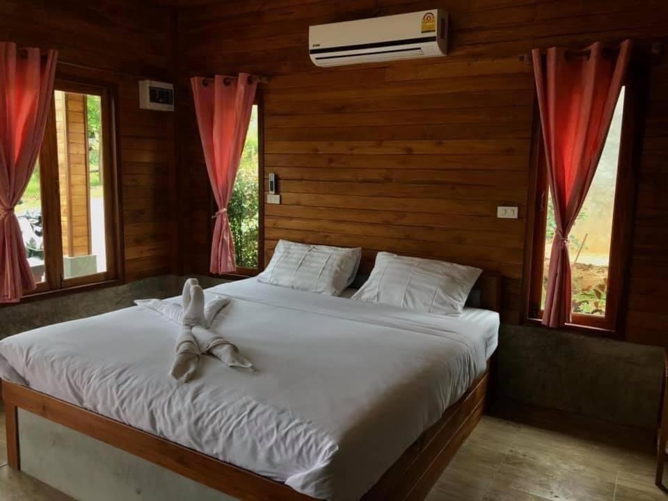 The Nanda Resort Ban Huai Salok Екстериор снимка