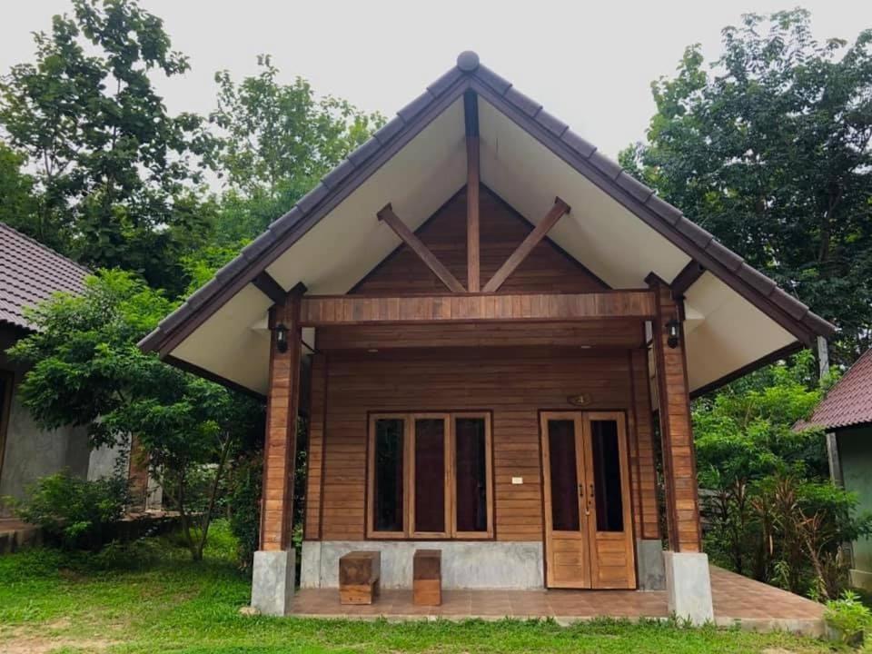 The Nanda Resort Ban Huai Salok Екстериор снимка