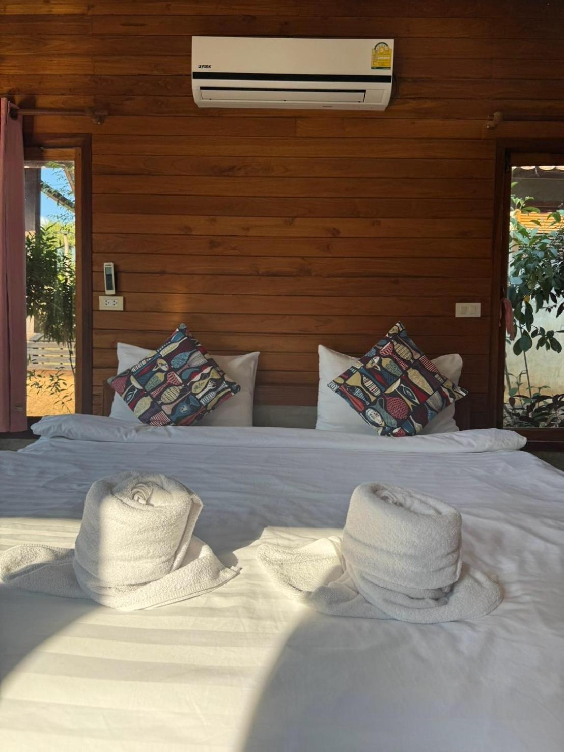 The Nanda Resort Ban Huai Salok Екстериор снимка
